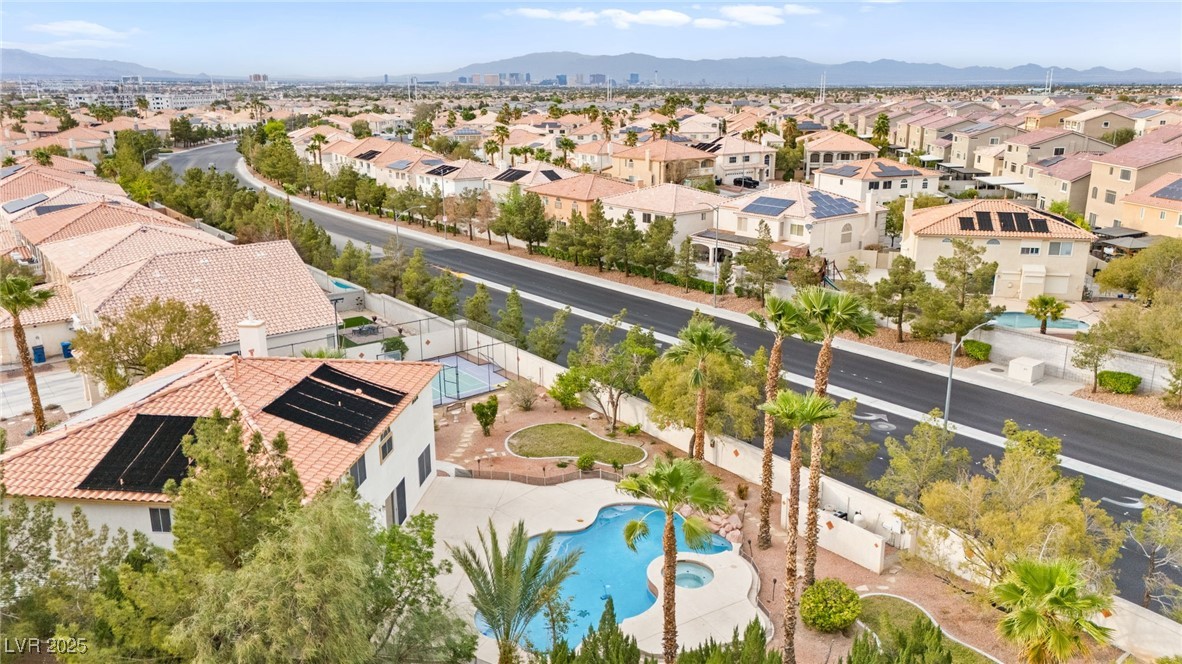 10804 Barnard Bee Court