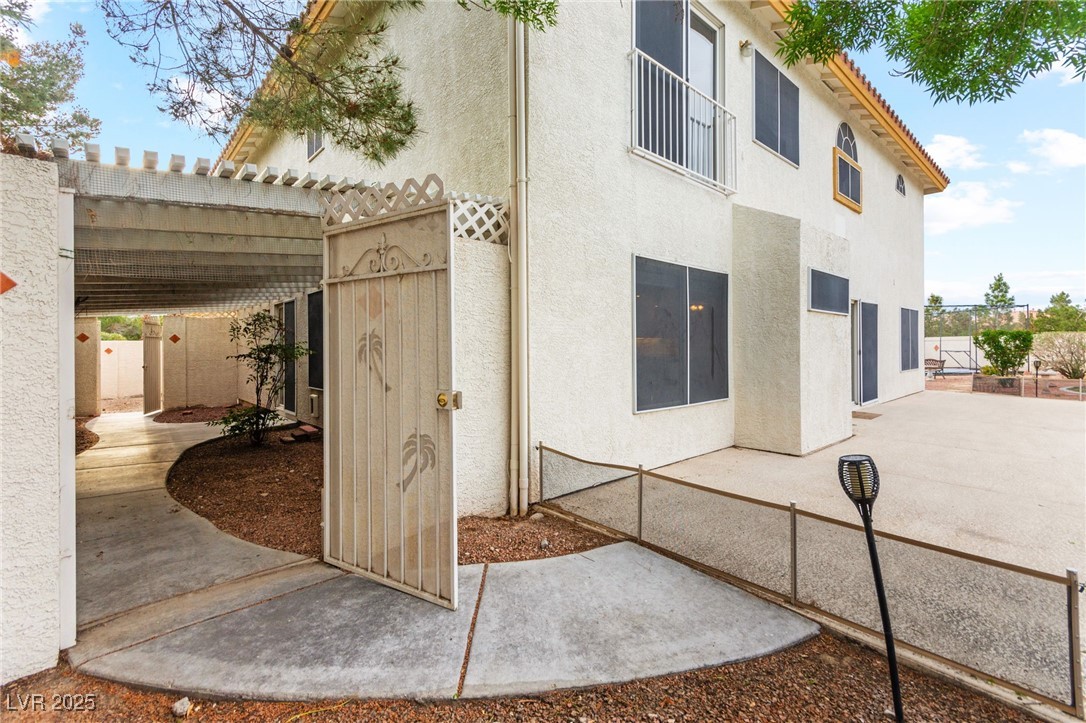 10804 Barnard Bee Court