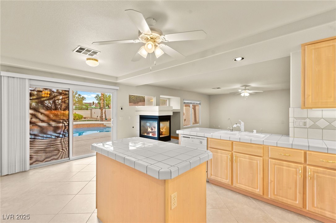 10804 Barnard Bee Court