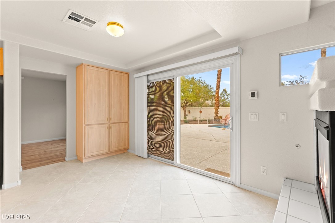 10804 Barnard Bee Court