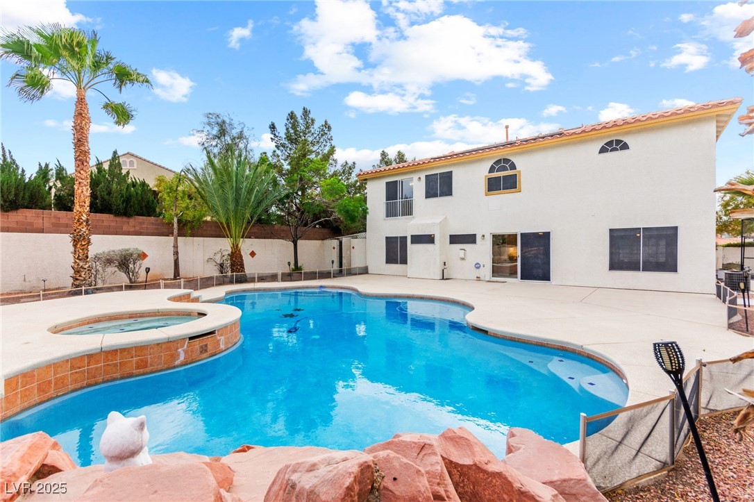 10804 Barnard Bee Court