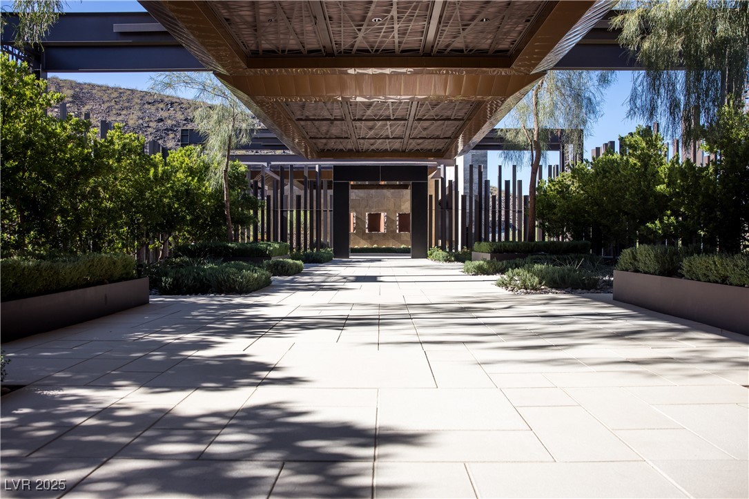 9 Chisel Crest Court