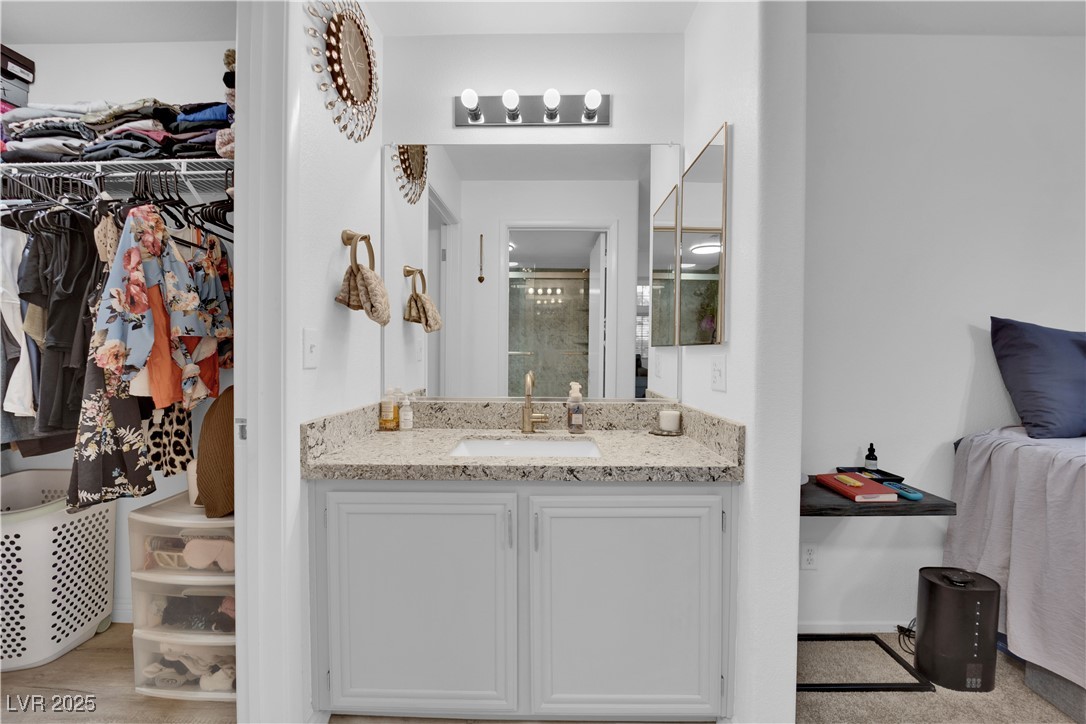 3125 North Buffalo Drive 2103