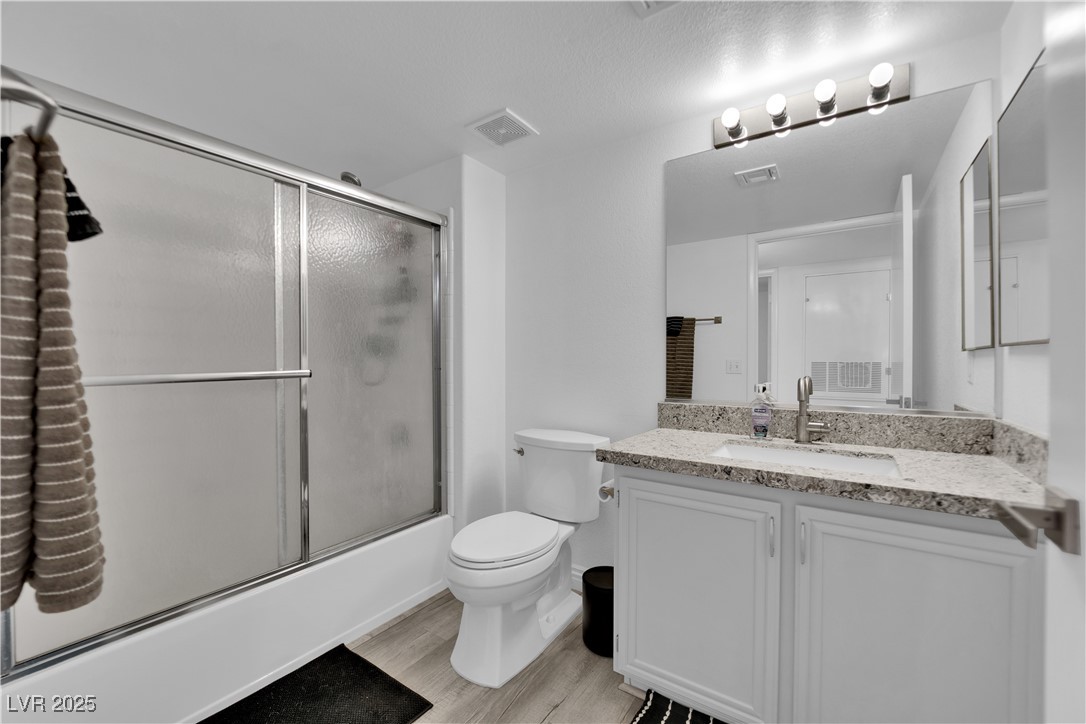 3125 North Buffalo Drive 2103