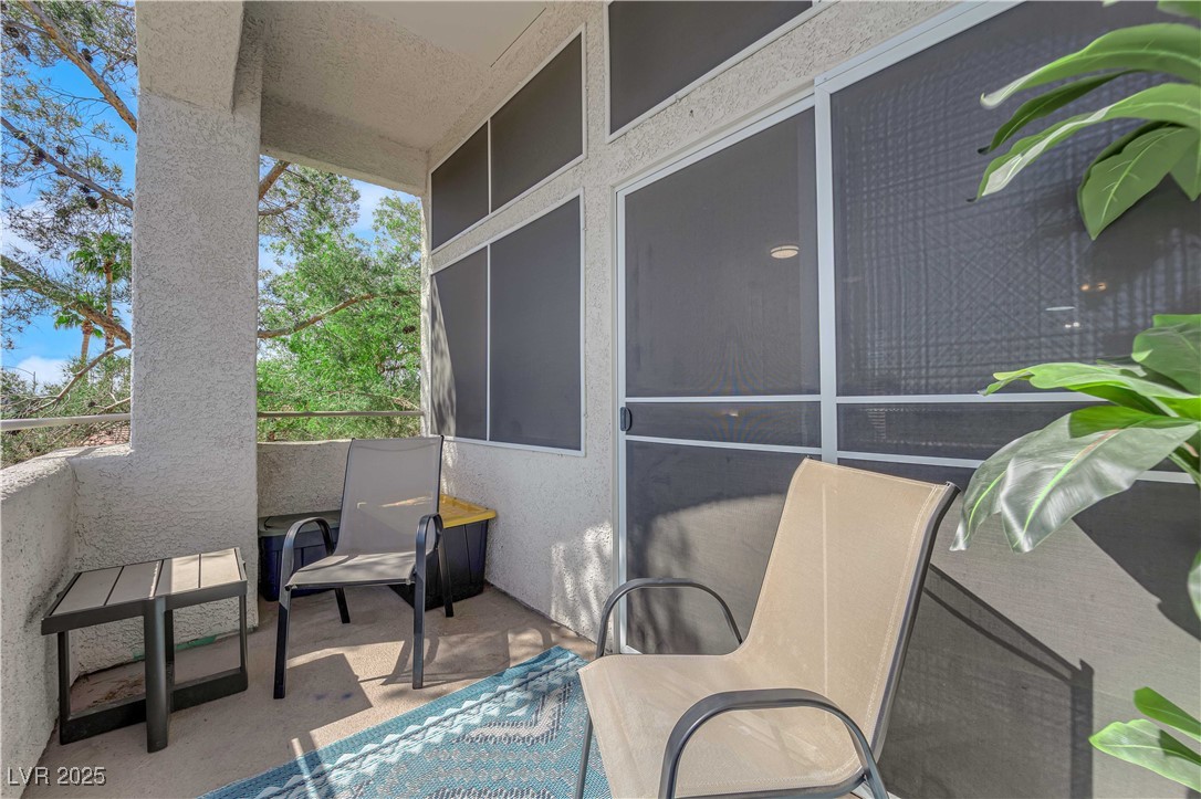 3125 North Buffalo Drive 2103