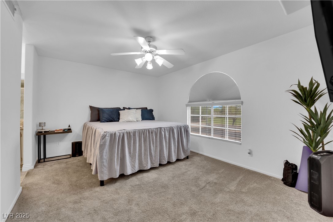 3125 North Buffalo Drive 2103