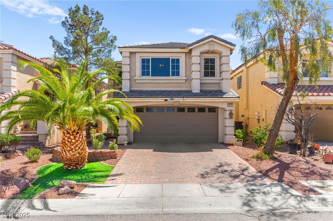 5219 Grape Leaf Avenue