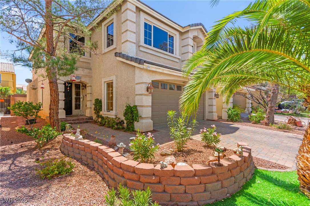 5219 Grape Leaf Avenue