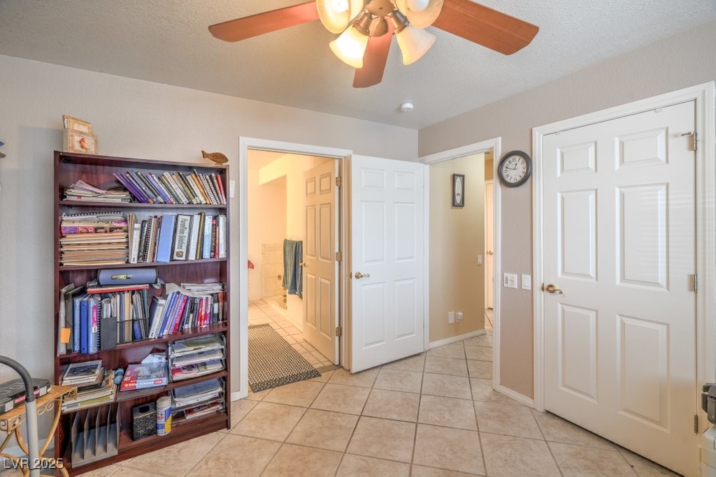 6328 Kell Lane
