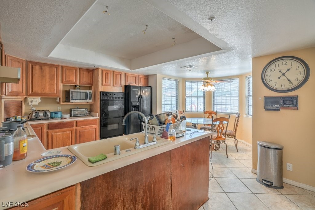 6328 Kell Lane