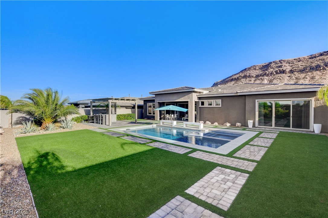 10004 Terrastone Drive