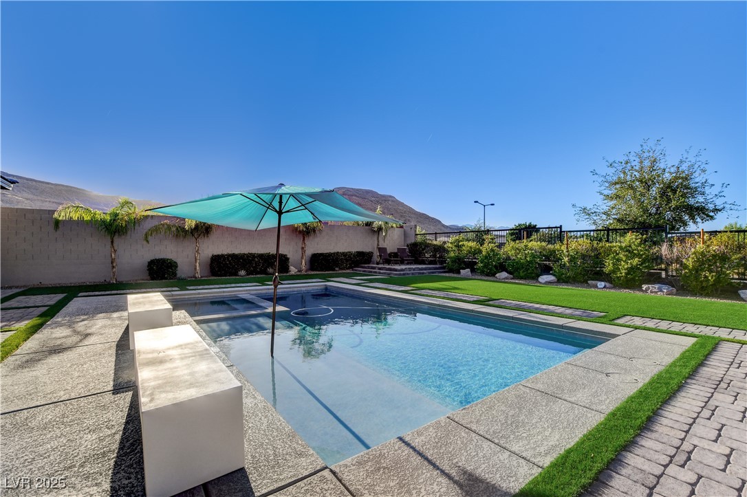 10004 Terrastone Drive