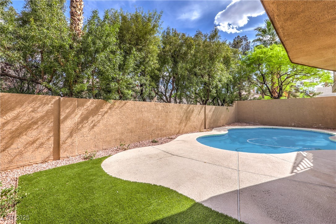 1112 Caraway Lane