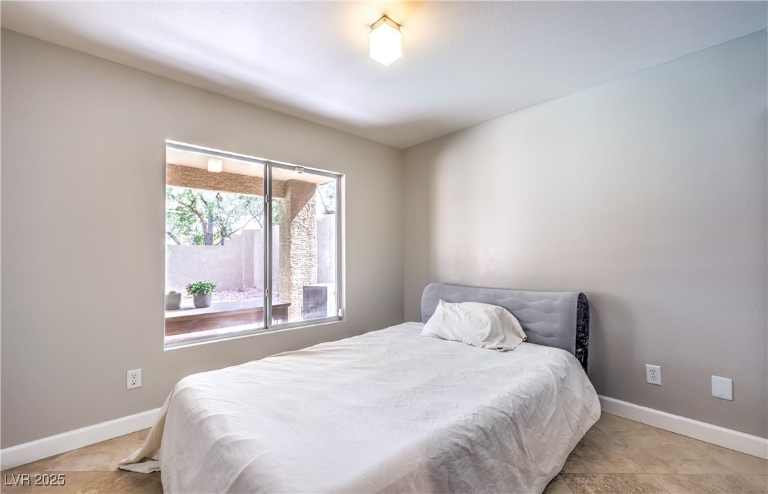 1112 Caraway Lane
