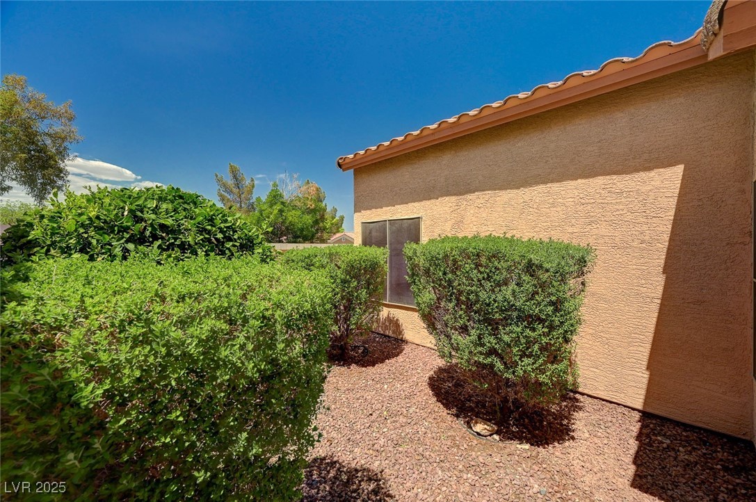 8028 Hurricane Cove Court