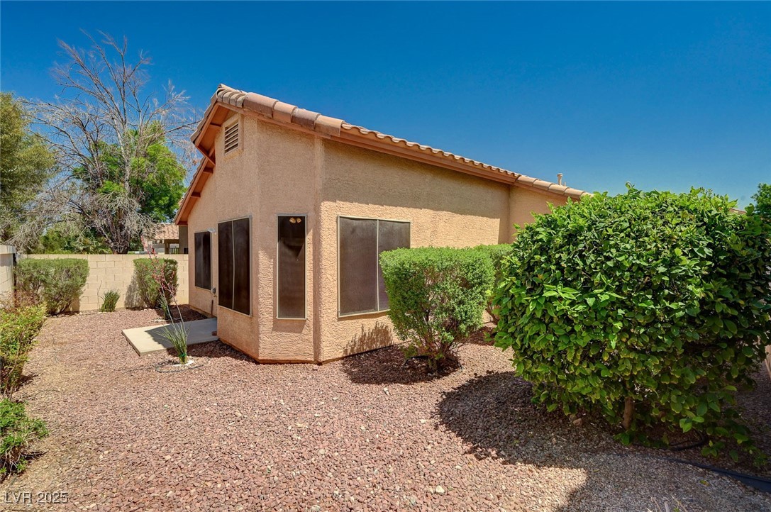 8028 Hurricane Cove Court
