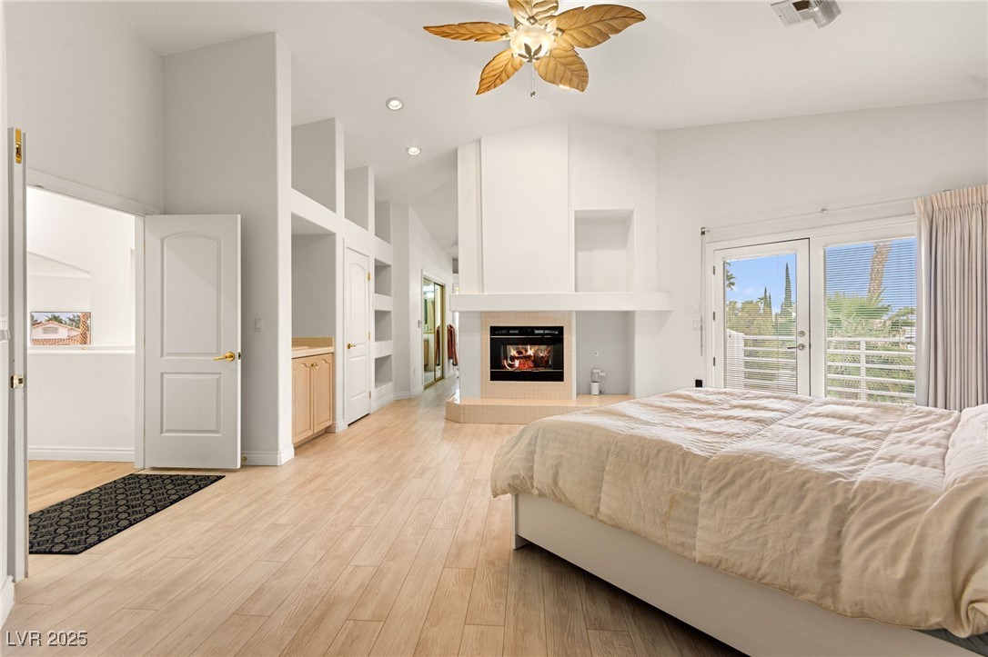 8117 Horizon Lake Drive