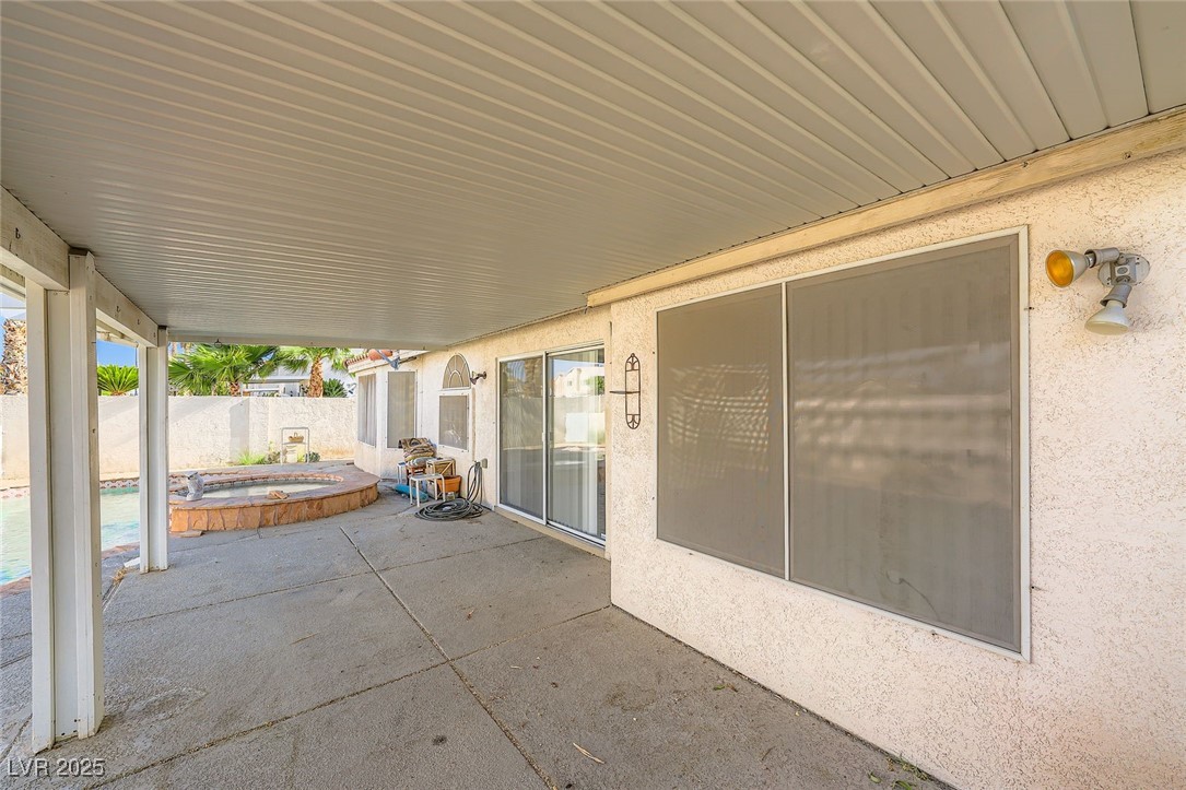 3732 Crescent Canyon Street