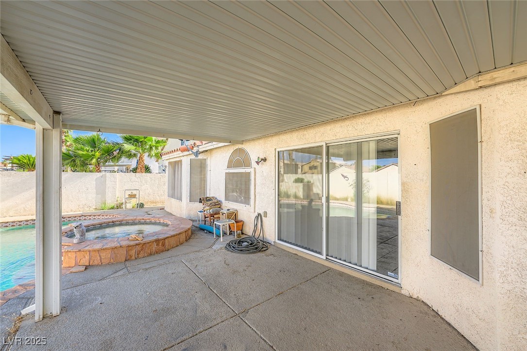3732 Crescent Canyon Street