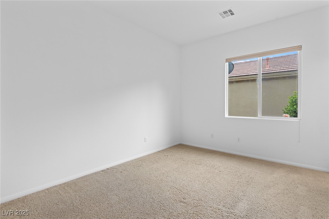 3483 French Daisy Street