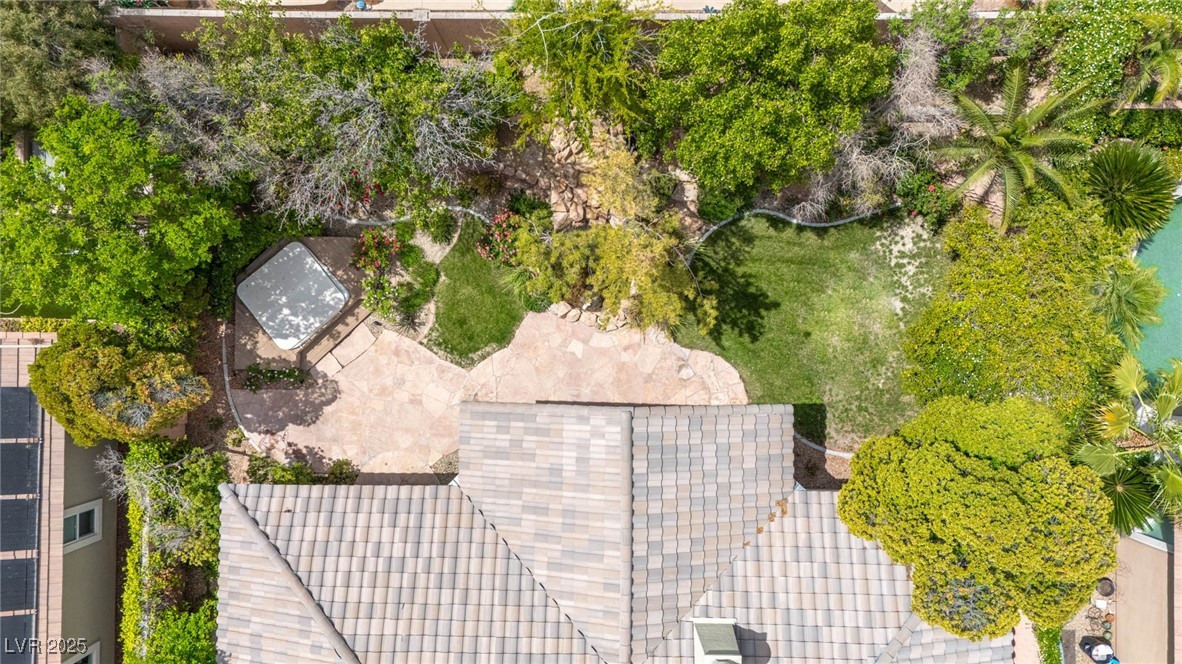 3483 French Daisy Street