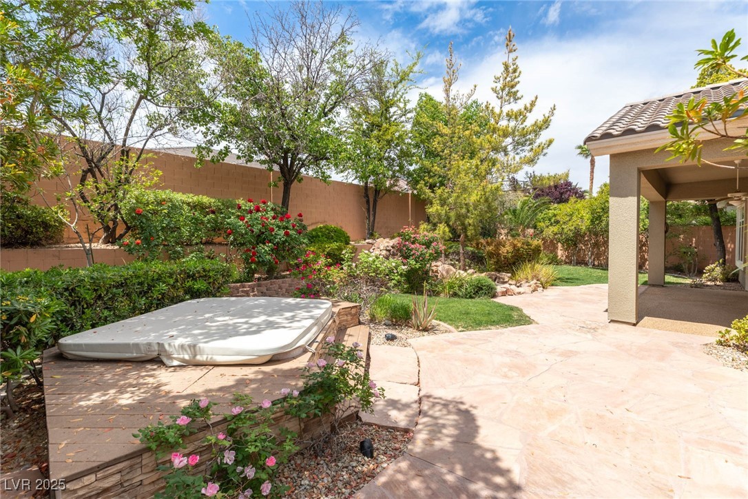 3483 French Daisy Street