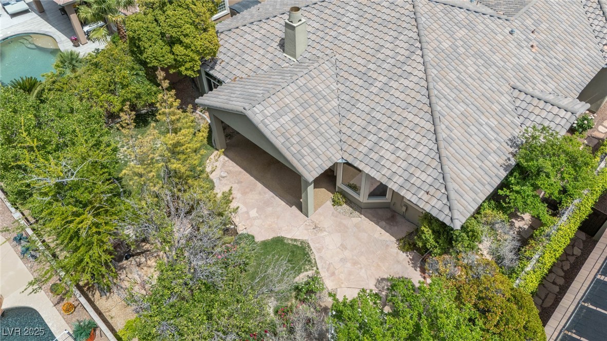 3483 French Daisy Street
