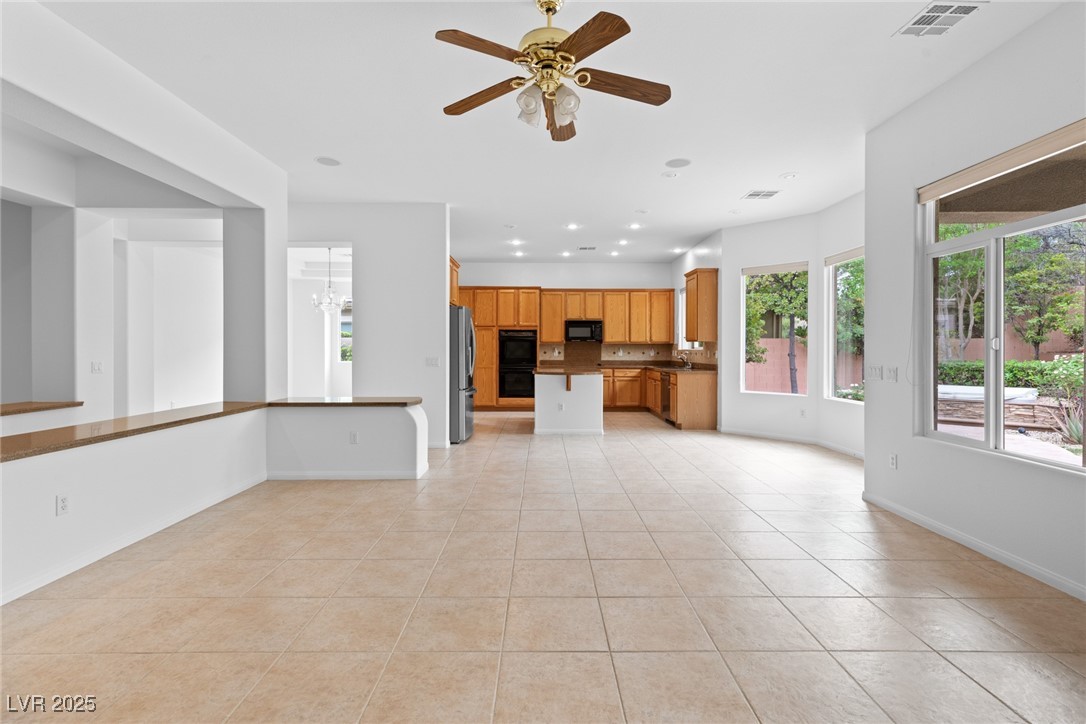 3483 French Daisy Street