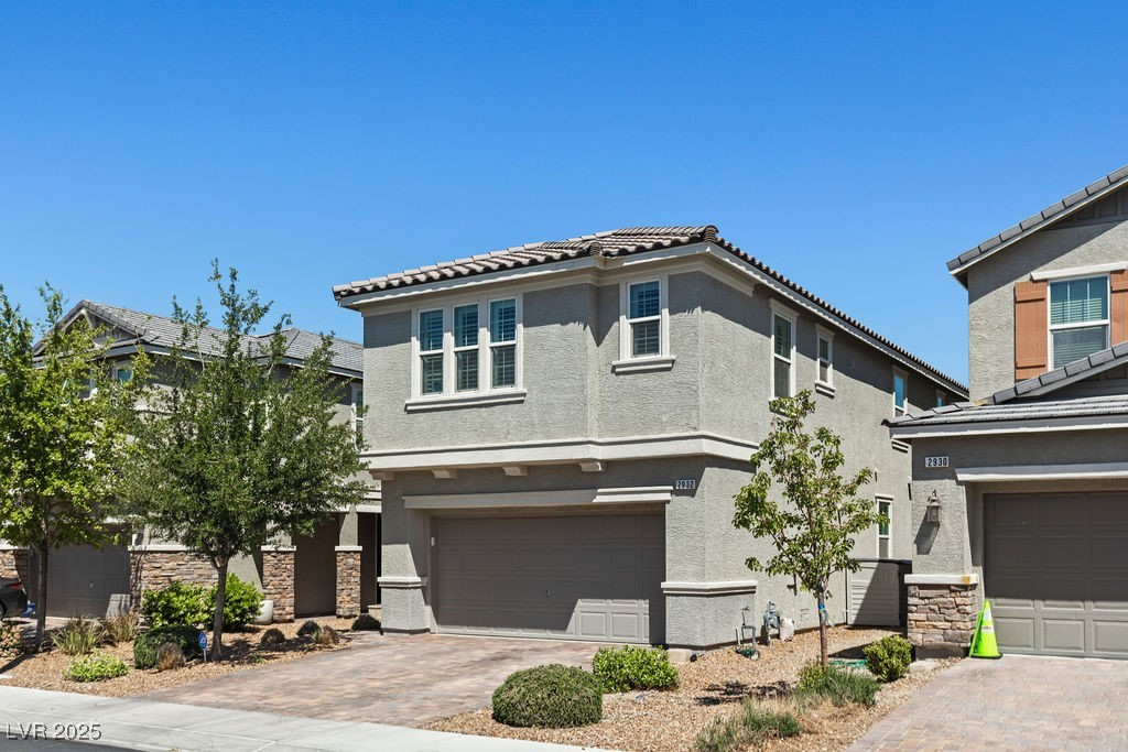 2932 Tranquil Brook Avenue