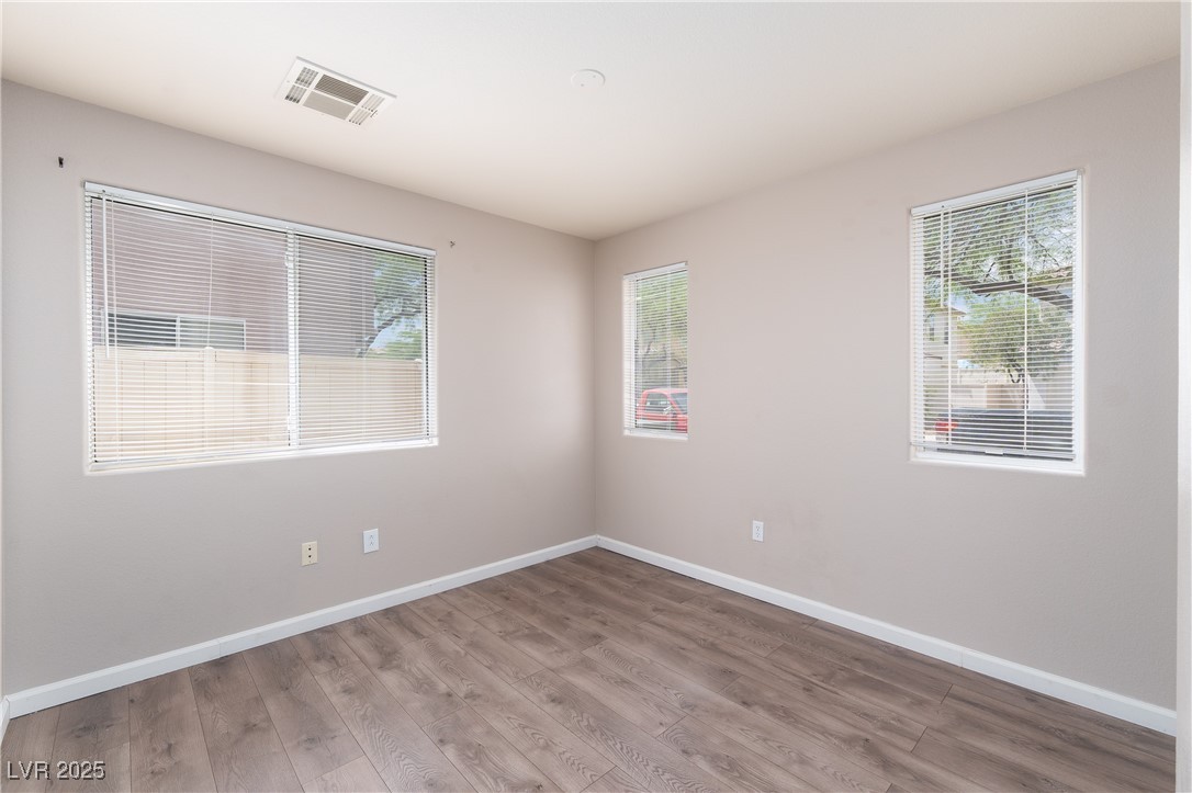 8174 Amphora Street