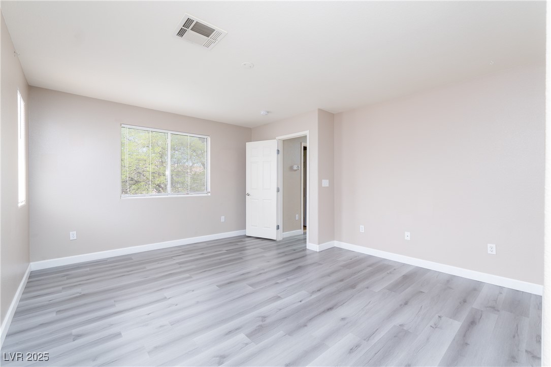8174 Amphora Street
