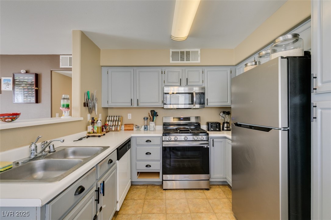 5710 East Tropicana Avenue 2218