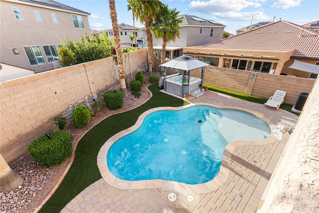 623 Blue Snow River Court