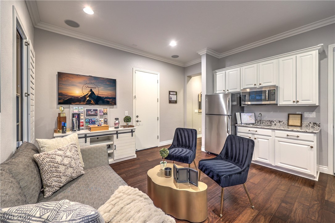 62 Grand Masters Drive