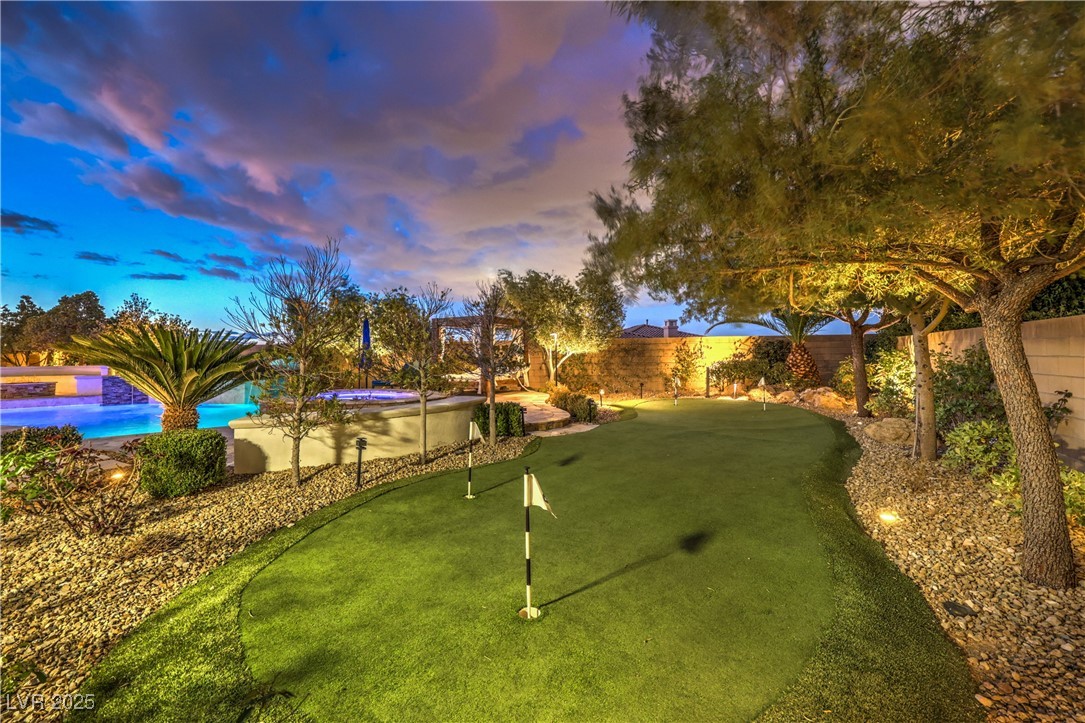 62 Grand Masters Drive