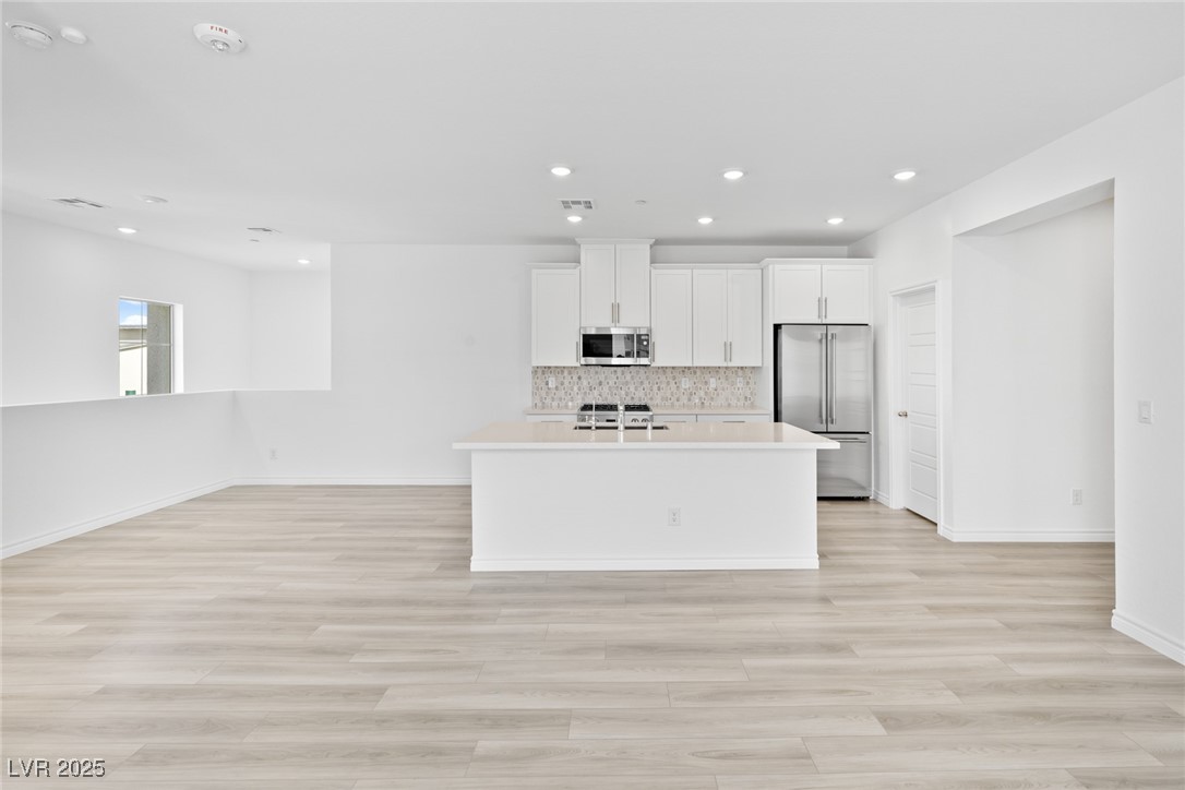 600 North Carriage Hill Drive 2098