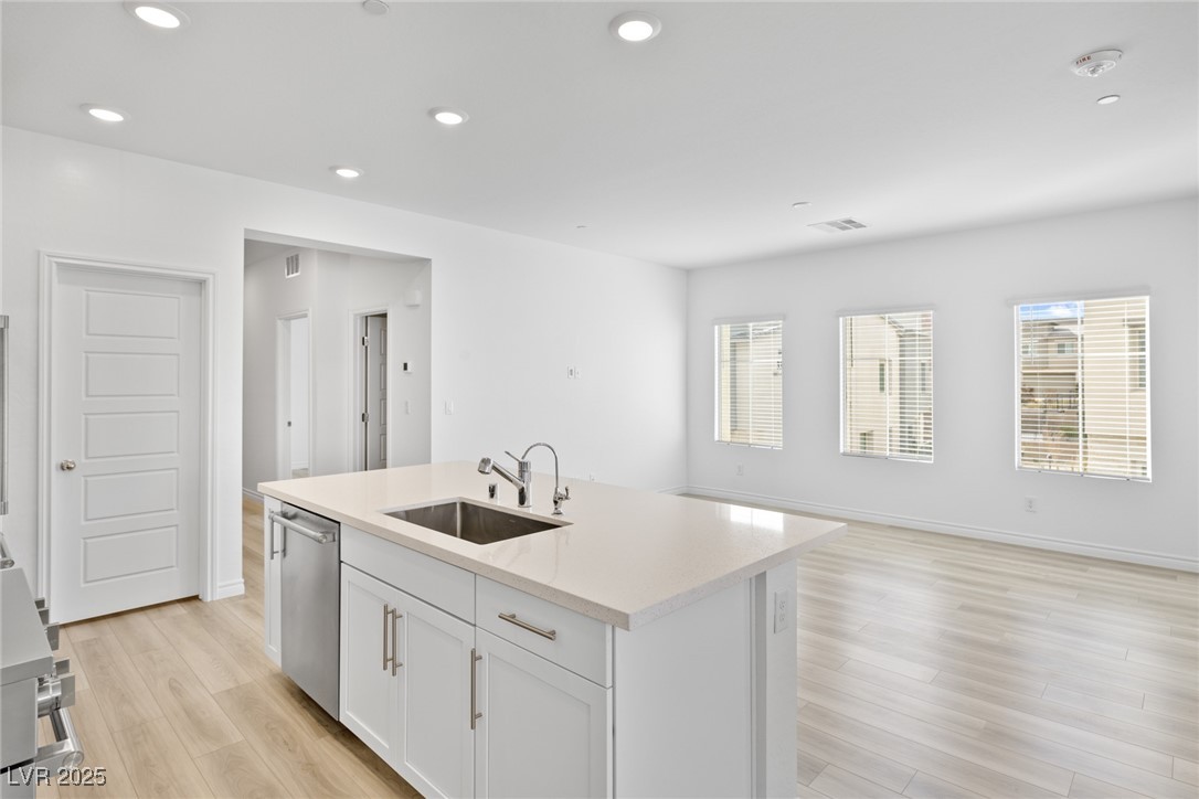 600 North Carriage Hill Drive 2098