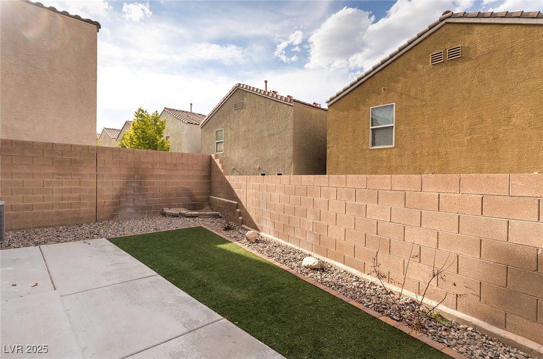 9100 Balcony Trellis Avenue