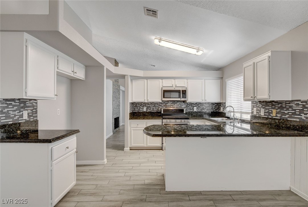 4052 Compass Rose Way