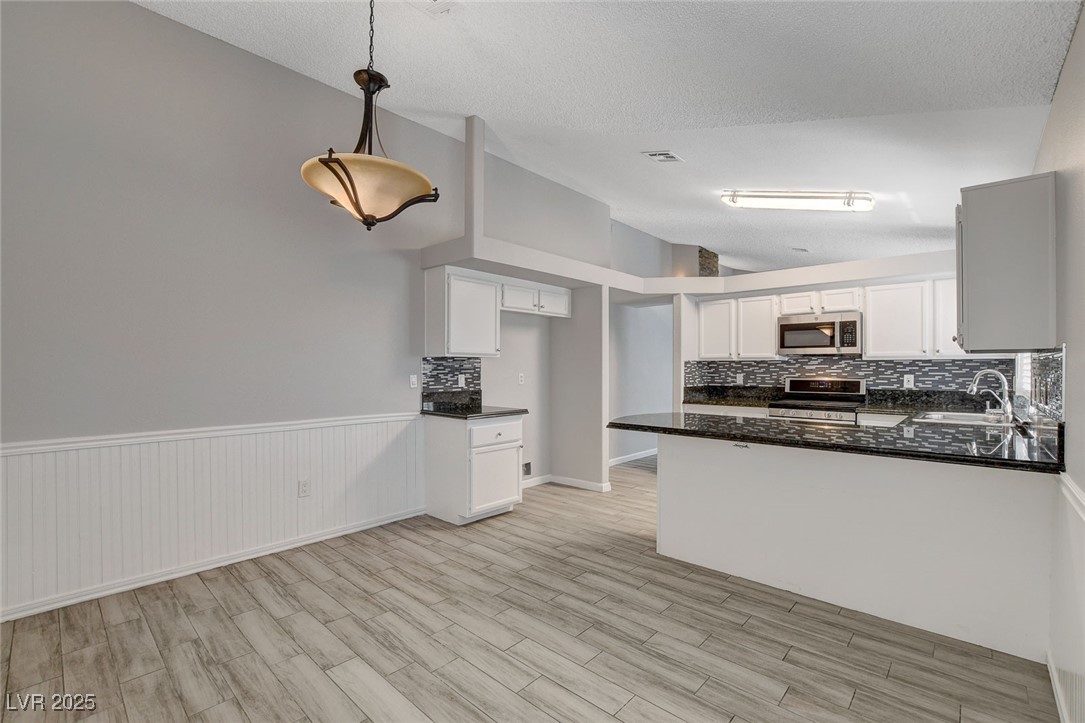 4052 Compass Rose Way