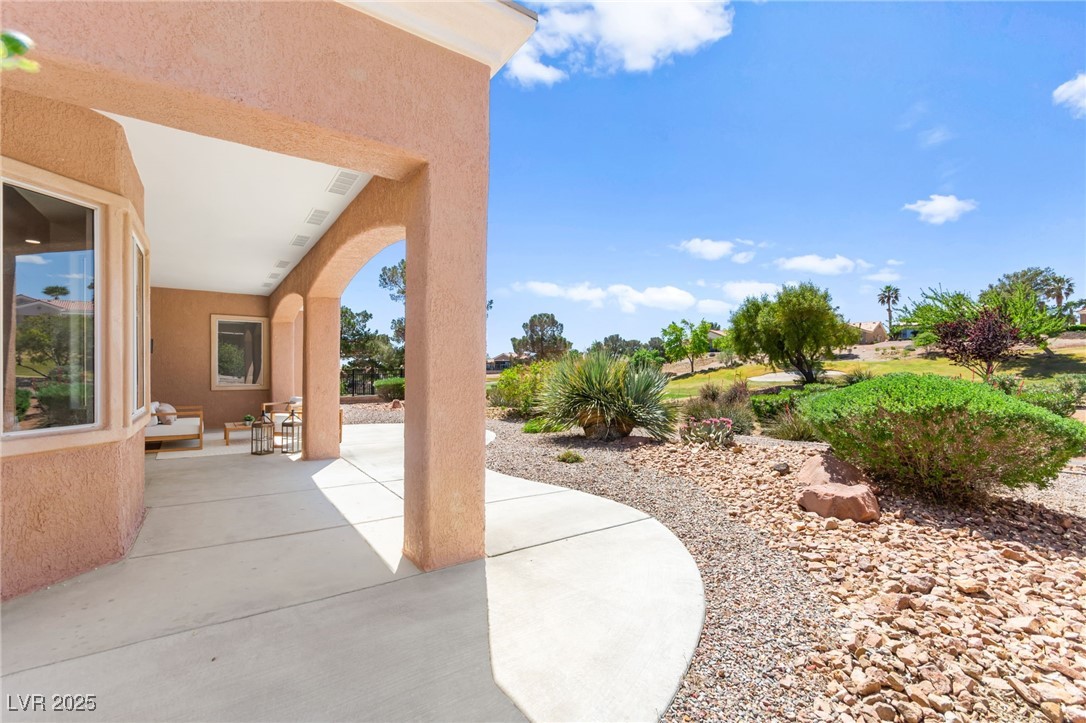 10557 Shoalhaven Drive