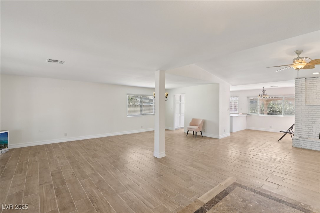 4573 Plaza De Vista Street