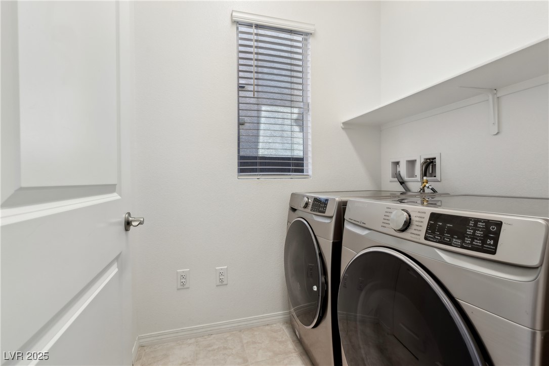 2877 Sweeping Palm Road