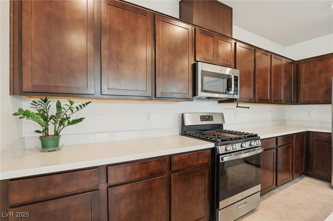 2877 Sweeping Palm Road