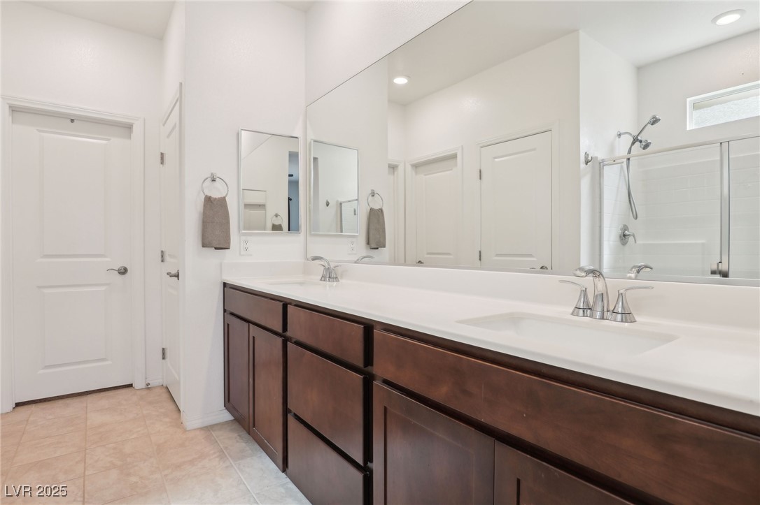 2877 Sweeping Palm Road