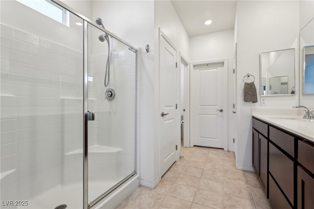 2877 Sweeping Palm Road