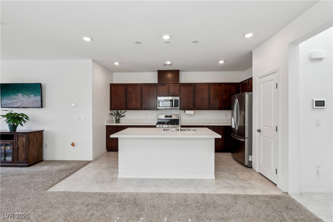 2877 Sweeping Palm Road