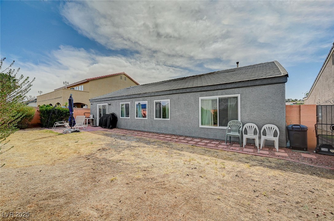 2712 Peekskill Avenue