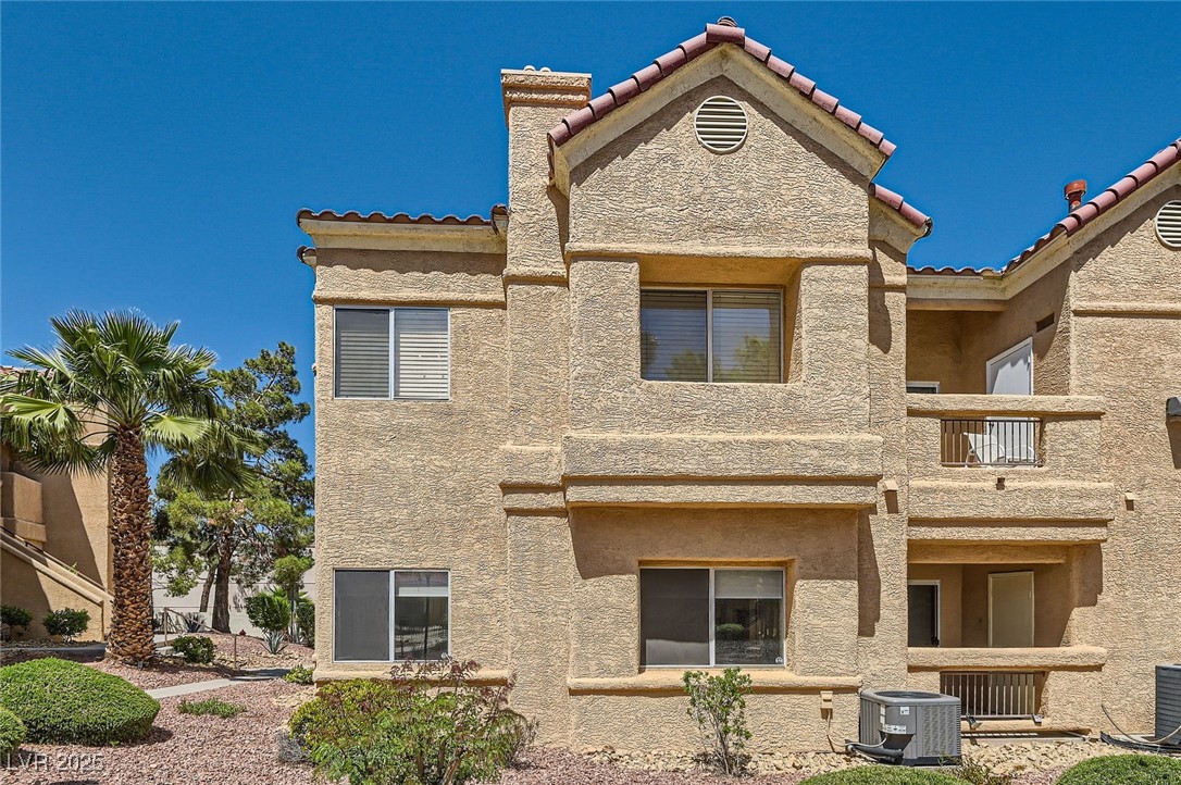 900 Heavenly Hills Court 112