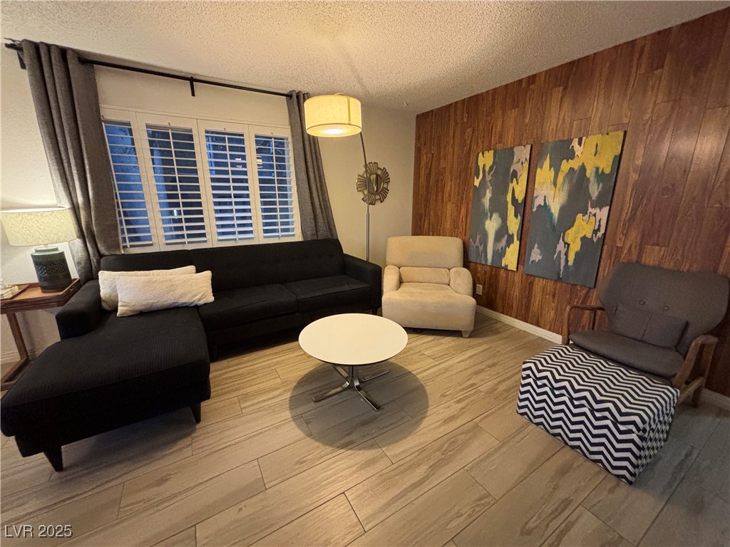 1370 Vegas Valley Drive 47